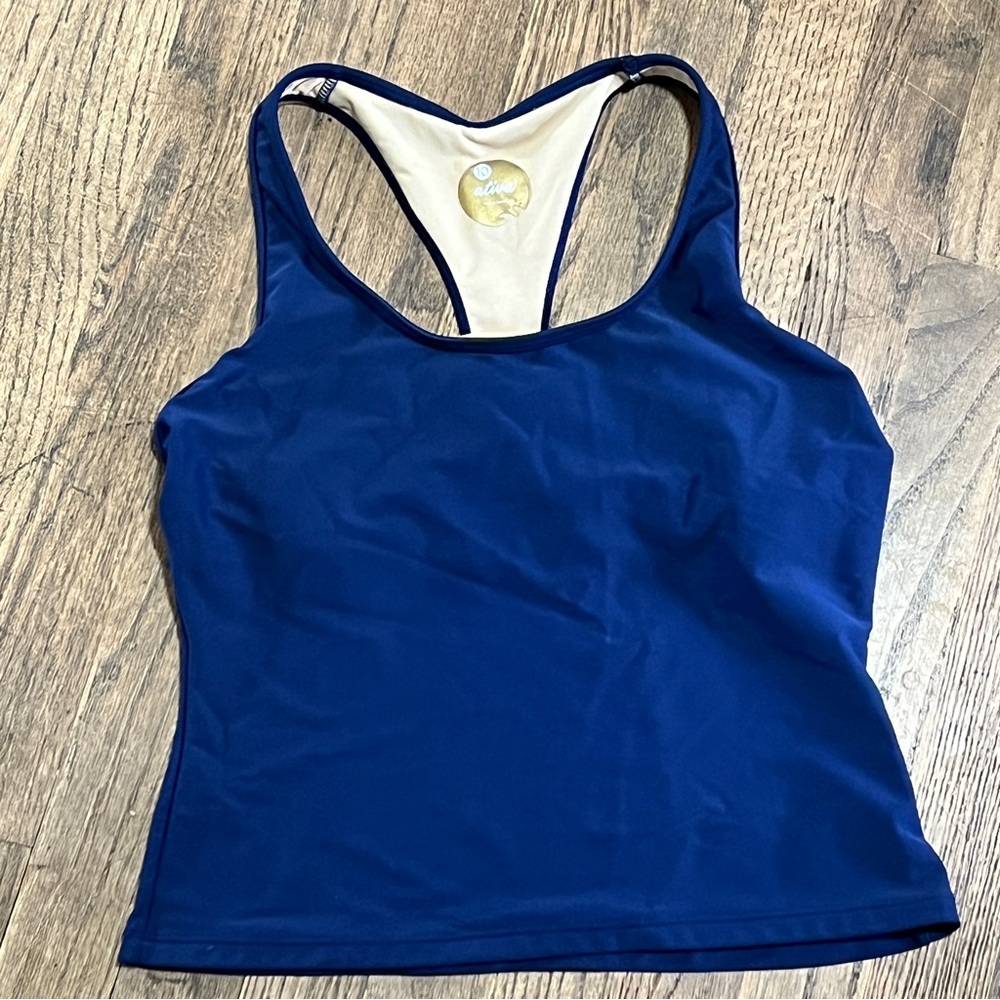 ATIVA swim top with shelf bra racerback - size 10